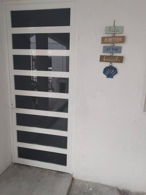 Arrecife Apartment Cancun Ngoại thất bức ảnh